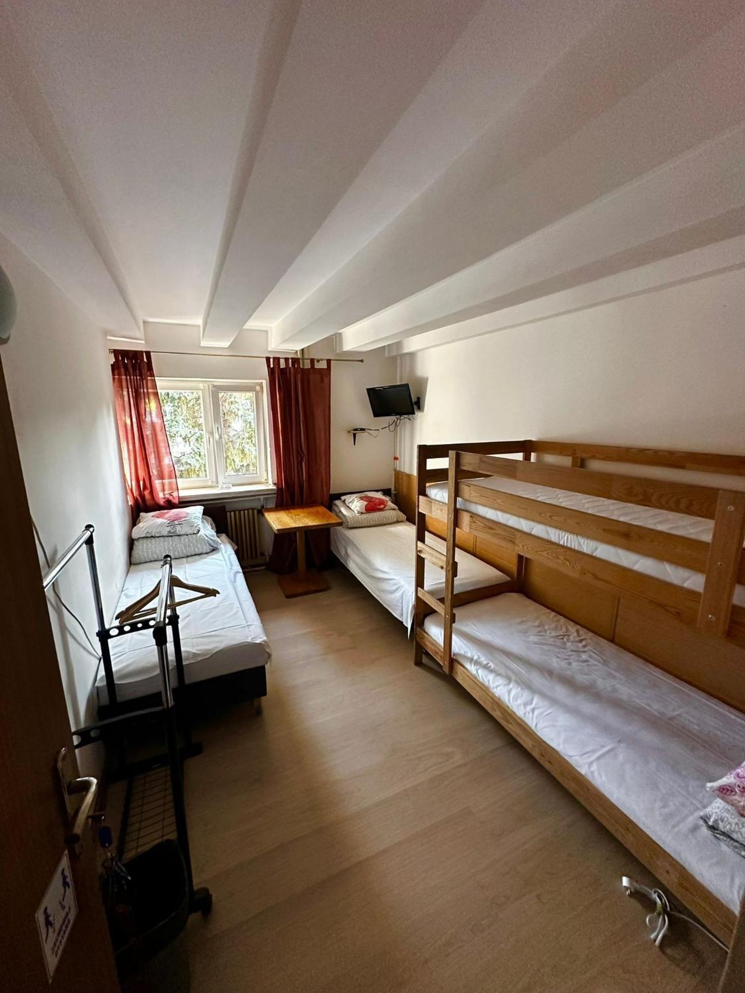 Hostel Tolek Varsavia Esterno foto